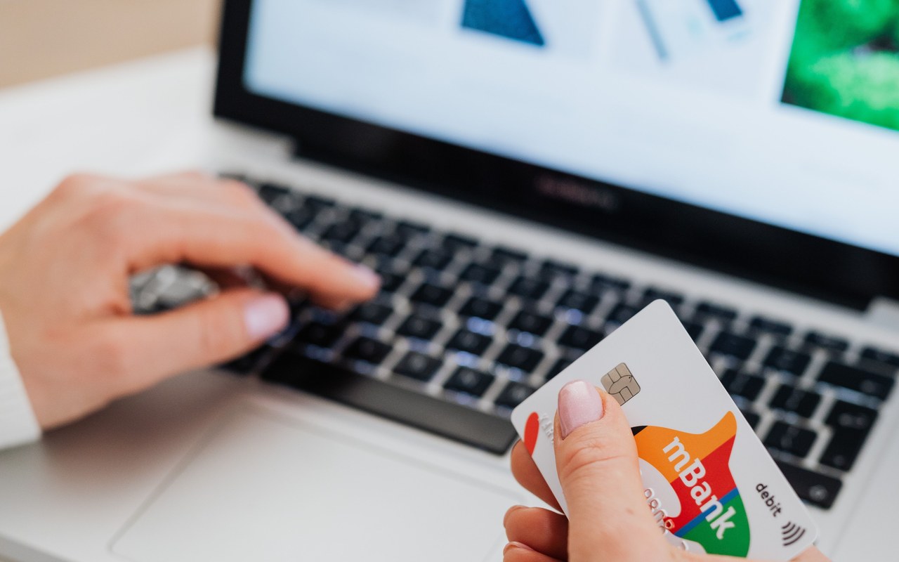 Budgeting Without Linking Your Bank Account